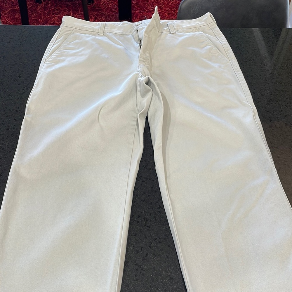 J. Crew khaki chino pants 33/30